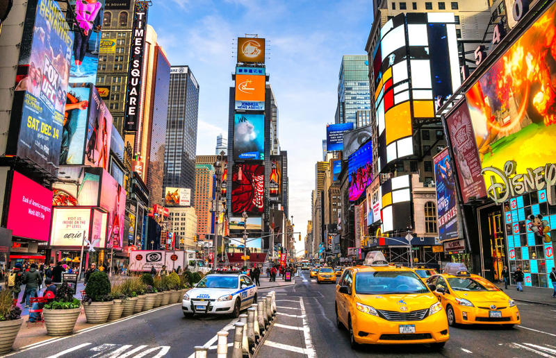 Times Square, New York City, New York, USA 33. 25th Street, Ogden, Utah, USA, 32. Abbey Road, London, England, UK, 31. Heerstraße, Bonn, Germany, 30. Christmas Steps, Bristol, England, UK, 29. Rue du Petit-Champlain, Québec City, Canada, 28. Beale Street, Memphis, Tennessee, USA, 27. Steiner Street, San Francisco, California, USA, 26. Times Square, New York City, New York, USA, 25. Calle Ciegos, Jerez, Spain, 24. Streets of Chefchaouen, Morocco, 23. Avenue des Champs-Élysées, Paris, France, 22. Fiskargränd, Visby, Sweden, 21. Nathan Road, Hong Kong, 20. Nyhavn, Copenhagen, Denmark, 19. Via Dolorosa, Jerusalem, 18. The Royal Mile, Edinburgh, Scotland, UK, 17. Via Giudecca, Burano, Italy, 16. La Rambla, Barcelona, Spain, 15. Herbert Baker Street, Groenkloof, South Africa, 14. Caminito, Buenos Aires, Argentina, 13. Umbrella Sky Project (R. Luís de Camões), Águeda, Portugal, 12. Lombard Street, San Francisco, California, USA, 11. Calleja de las Flores, Córdoba, Spain, 10. Acorn Street, Boston, Massachusetts, USA, 9. Bourbon Street, New Orleans, Louisiana, USA, 8. Streets of Paraty, Brazil, 7. Jinli, Chengdu, China, 6. The Shambles, York, England, UK, 5. Philosopher's Path, Kyoto, Japan, 4. Streets of Alberobello, Italy, 3. Quai de la Poissonnerie, Colmar, France, 2. Via dei Fori Imperiali, Rome, Italy
