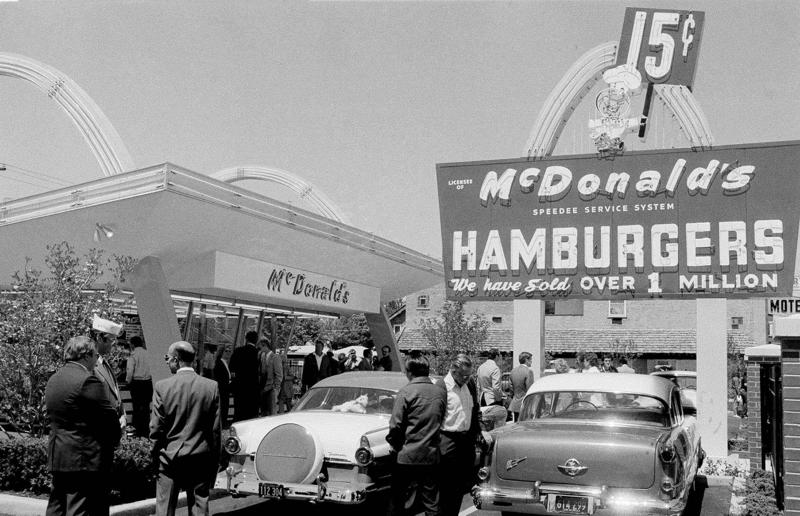 A slice of history In pictures: McDonald's in the 1980s, Old-school signage, Differing styles, A move towards simpler signs, A slice of history, Golden exterior, The same, but different, Striking appearances, The rise of the drive-thru, A change in (exterior) pace, City branches, Outdoor space aplenty, Endless fun for kids, A place to hang out, Busy preparation areas, Recycling systems, Menu highlights, Item checklist, The Chicken McNuggets phenomenon, Coupon craze, McDonald’s in Tokyo, Japan, Menus in Tokyo, Japan, Global openings, Colourful uniforms, Service with a smile, Mascots were everywhere, A push for evening meals, Royal window displays, Esteemed guests, Presidential visits