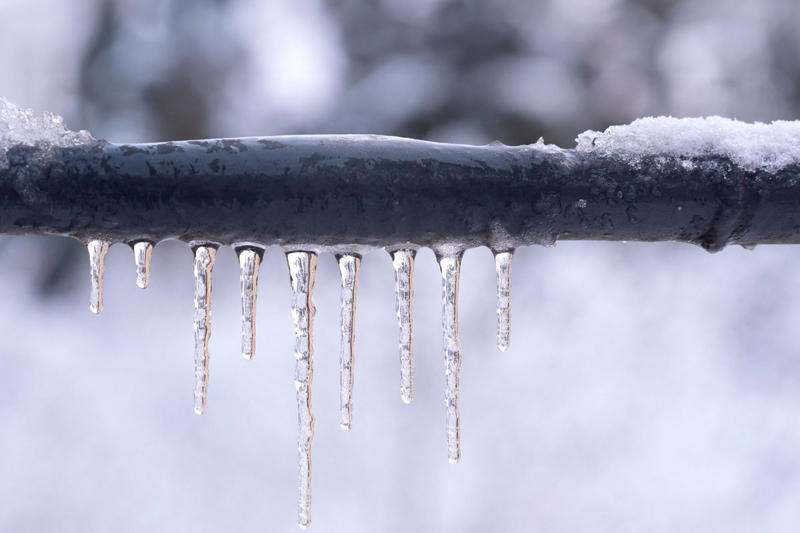 No Water in Winter Discolored Pipes, No Water in Winter, Spiking Water Bills, Bubbling Ceiling or Wall Paint, Green Patch in the Yard, Shocking Water Color
