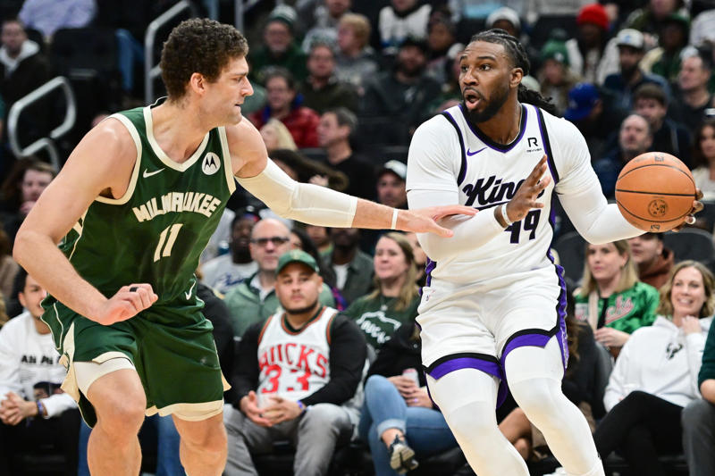 1. James Harden / PG / LA Clippers / Player Option, 2. LeBron James / SF / LA Lakers / Player Option, 3. Julius Randle / PF / Minnesota / Player Option, 4. Myles Turner / C / Indiana, 5. Josh Giddey / PG / Chicago / Restricted, 6. Jonathan Kuminga / SF / Golden State / Restricted, 7. Malik Beasley / SG / Detroit, 8. Santiago Aldama / PF / Memphis / Restricted, 9. Cam Thomas / SG / Brooklyn / Restricted, 10. Kelly Oubre / SF / Philadelphia / Player Option, 11. Brook Lopez / C / Milwaukee, 12. Ty Jerome / SG / Cleveland, 13. Bobby Portis / PF / Milwaukee / Player Option, 14. Nickeil Alexander-Walker / SG / Minnesota, 15. Caris LeVert / SG / Atlanta, 16. Clint Capela / C / Atlanta, 17. Moritz Wagner / C / Orlando / Team Option, 18. Quentin Grimes / SG / Philadelphia / Restricted, 19. Dorian Finney-Smith / PF / LA Lakers / Player Option, 20. Gary Trent Jr / SG / Milwaukee, 21. Al Horford / C / Boston, 22. Tyus Jones / PG / Phoenix, 23. D'Angelo Russell / PG / Brooklyn, 24. Russell Westbrook / PG / Denver, 25. Chris Paul / PG / San Antonio, 26. Luke Kennard / SG / Memphis, 27. Dennis Schroeder / PG / Detroit, 28. Keon Ellis / SG / Sacramento / Team Option, 29. Guerschon Yabusele / PF / Philadelphia, 30. Tim Hardaway Jr. / SG / Detroit, 31. Spencer Dinwiddie / PG / Dallas, 32. Luke Kornet / C / Boston, 33. Amir Coffey / SG / LA Clippers, 34. Bruce Brown / SG / New Orleans, 35. Precious Achiuwa / C / New York, 36. Tre Jones / PG / Chicago, 37. Chris Boucher / PF / Toronto, 38. Jake LaRavia / PF / Sacramento, 39. Larry Nance Jr. / PF / Atlanta, 40. Taurean Prince / PF / Milwaukee, 41. Tre Mann / PG / Charlotte / Restricted, 42. Kevon Looney / C / Golden State, 43. Mason Plumlee / C / Phoenix, 44. Gary Payton II / SG / Golden State, 45. Malcolm Brogdon / PG / Washington, 46. Jaxson Hayes / C / LA Lakers, 47. Jaylin Williams / PF / Oklahoma City / Team Option, 48. Kevin Porter / SG / Milwaukee, 49. Ben Simmons / PG / Brooklyn, 50. Gui Santos / PF / Golden State, 51. Vasilije Micic / PG / Phoenix / Team Option, 52. Cameron Payne / PG / New York, 53. Paul Reed / C / Detroit, 54. Dalano Banton / PG / Portland, 55. Nicolas Batum / PF / LA Clippers, 56. Trey Lyles / PF / Sacramento, 57. Thomas Bryant / C / Indiana, 58. Garrison Mathews / SG / Atlanta, 59. Gary Harris / SG / Orlando, 60. Bojan Bogdanovic / SF / Brooklyn, 61. Monte Morris / PG / Phoenix, 62. Jae'Sean Tate / SF / Houston, 63. Kyle Lowry / PG / Philadelphia, 64. Talen Horton-Tucker / SF / Chicago, 65. Trendon Watford / PF / Brooklyn, 66. Eric Gordon / SG / Philadelphia / Player Option, 67. Day'Ron Sharpe / C / Brooklyn / Restricted, 68. Ziaire Williams / SF / Brooklyn / Restricted, 69. BJ Boston / SG / New Orleans, 70. Javonte Green / SF / New Orleans, 71. Delon Wright / PG / New York, 72. Daniel Theis / C, 73. Sandro Mamukelashvili / C / San Antonio, 74. Jabari Walker / SF / Portland, 75. Lindy Waters III / SG / Detroit, 76. Jericho Sims / C / Milwaukee, 77. Markelle Fultz / PG / Sacramento, 78. Jordan Goodwin / PG / LA Lakers / Team Option, 79. Ajay Mitchell / SG / Oklahoma City, 80. Alec Burks / SG / Miami, 81. De'Anthony Melton / SG / Brooklyn, 82. Dante Exum / PG / Dallas, 83. Marvin Bagley / C / Memphis, 84. Cam Reddish / SF / Charlotte, 85. Bones Hyland / PG / LA Clippers / Restricted, 86. Luka Garza / C / Minnesota / Team Option, 87. Cory Joseph / PG / Orlando, 88. Aaron Holiday / PG / Houston / Team Option, 89. Seth Curry / SG / Charlotte, 90. Isaiah Jackson / C / Indiana / Restricted, 91. DeAndre Jordan / C / Denver, 92. Markieff Morris / PF / LA Lakers, 93. Christian Koloko / C / LA Lakers, 94. Jordan McLaughlin / PG / San Antonio, 95. Trevelin Queen / SG / Orlando, 96. Mo Bamba / C, 97. Jeff Green / PF / Houston, 98. Josh Minott / SF / Minnesota / Team Option, 99. Josh Richardson / SG