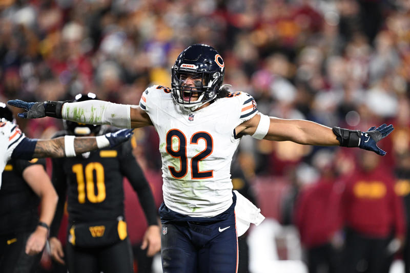 Montez Sweat, Dayo Odeyingbo, Austin Booker, Dominique Robinson, Daniel Hardy, Xavier Carlton, Jamree Kromah, Big question: Will the Bears make a move for a defensive end?