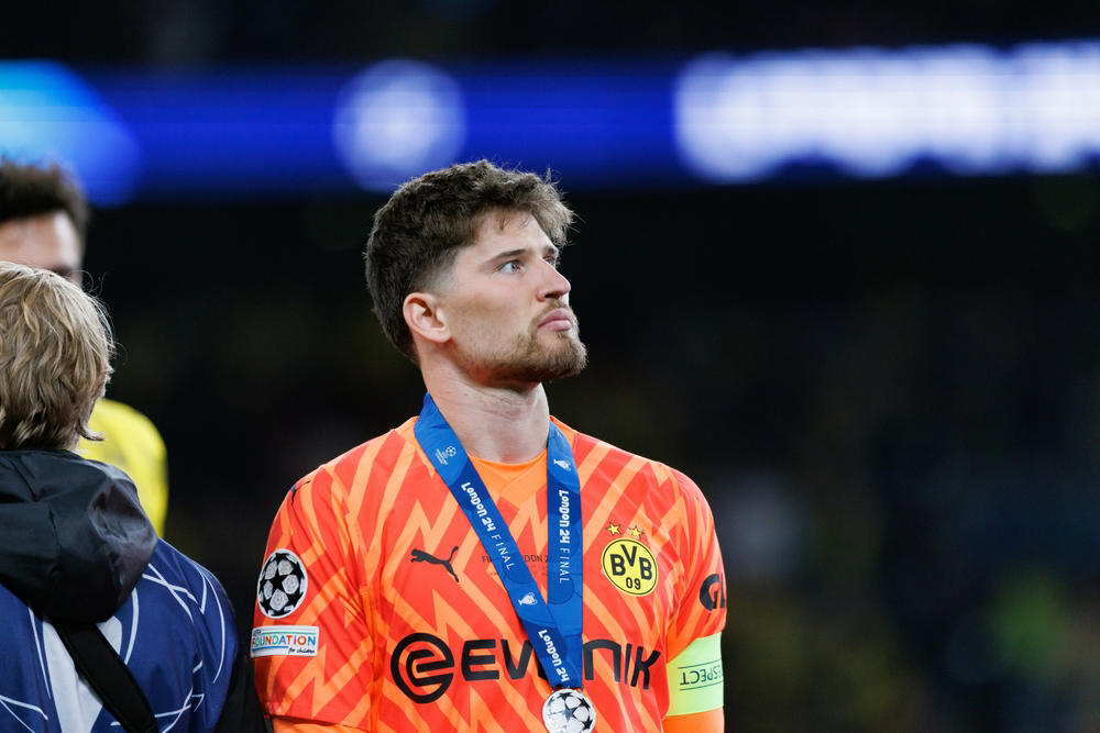 20. Marc Cucurella – 5,295 minutes, 19. Jan Oblak – 5,310 minutes, 17. Jules Koundé – 5,384 minutes, 16. Gregor Kobel – 5,385 minutes, 15. Lamine Yamal – 5,397 minutes, 13. David Raya – 5,430 minutes, 12. Virgil van Dijk – 5,446 minutes, 11. Josko Gvardiol – 5,461 minutes, 9. Jonathan Tah – 5,544 minutes, 8. Aurélien Tchouaméni – 5,609 minutes, 7. Jude Bellingham – 5,707 minutes, 5. Tijjani Reijnders – 5,787 minutes, 4. Achraf Hakimi – 5,844 minutes, 3. Mike Maignan – 5,926 minutes, 1. Federico Valverde – 6,480 minutes