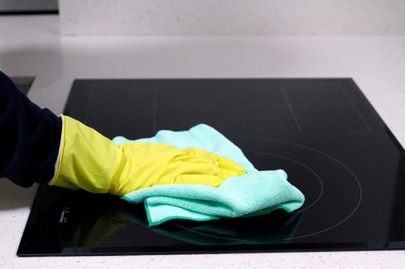 10) Wipe Down Your Stovetop 1) Clean a Cutting Board, 2) Refresh Your Oven Door, 3) Deodorize a Garbage Disposal, 4) Polish Glassware, 5) Make an Air Freshener, 7) Shine Metal, 10) Wipe Down Your Stovetop, 11) Fix Stained Containers, 13) Clean a Cheese Grater, 14) Tackle Build-up on Pots and Pans