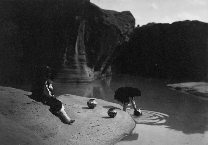 #61 At The Old Well Of Acoma, 1904 #1 A Klamath Chief Stands On A Hill Above Crater Lake, Oregon, 1923, #3 A Jicarrilla Girl, C. 1910, #5 An Apsaroke Mother And Child, 1908, #7 A Tewa Girl, 1906, #9 Piegan Tepees, 1910, #11 Mohave Woman, 1903, #13 A Kwakiutl Wedding Party Arrives In Canoes, 1914, #15 Eskadi, Of The Apache Tribe, 1903, #17 A Smoky Day At The Sugar Bowl, 1923, #19 Walpi Maidens, 1906, #21 Navajo Man, 1904, #23 Navajos, 1905, #25 Piegan Girls Gather Goldenrod, 1910, #27 A Hidatsa Man With A Captured Eagle, 1908, #29 Hakalahl, A Nakoaktok Chief, 1914, #31 A Young Member Of The Apache Tribe, C. 1910, #33 Apsaroke Man Wearing Medicine Hawk Headdress, 1908, #35 A Kwakiutl Gatherer Hunts Abalones In Washington, 1910, #37 Kwakiutl People In Canoes In British Columbia, 1914, #39 A Cahuilla Woman, 1924, #41 Members Of The Qagyuhl Tribe Dance To Restore An Eclipsed Moon, C. 1910, #43 Iahla, Also Known As "willow," Of The Taos Pueblo, 1905, #45 A Kutenai Duck Hunter, 1910, #47 A Hupa Woman, 1923, #49 A Maricopa Woman, 1907, #51 Spearing Salmon, 1923, #53 Nayenezgani, A Navajo Man, 1904, #55 A Zuni Woman, 1903, #57 Hopi Bridal Costume, 1900, #59 A Maricopa Woman With Arrow-brush Stalks, 1907, #61 At The Old Well Of Acoma, 1904, #63 A Kwakiutl Shaman, 1914, #65 An Apache Woman Reaps Grain, C. 1910, #67 A Sioux Hunter, 1905, #69 Piegan Chiefs, 1900, #71 Mnainak, A Yakima Chief, 1910