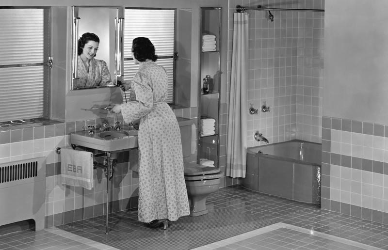 Life at home during the 1940s, The world at war, America enters the conflict, Facing war back home, Rationing and reduction, Back to basics, The average 1940s home?, 1940s kitchens, Inside the food pantry, Old and new technologies, The advent of television, Dining rooms, The 1940s bedroom, Glamorous boudoirs, Murphy beds, Bathrooms in the 1940s, New luxury, Growing their own, Rural migration, Homesteading, Life on the farm, Luxury homes in the 1940s, Stately homes take on new life, Hollywood in the 40s, Privilege and power, In the Governor's mansion, Political exiles, Comfort and hope, The White House restoration, Henry Ford's mansion, The end of World War II, Urban migration, Overcrowded cities, Factory housing, Hard times, Homelessness, Prefab housing, The Lustron House, President Roosevelt’s G.I. Bill, The 1946 housing protest, Housing discrimination, Japanese American internment camps, Out with the old, in with the new, Moving towards mid-century modernism, Mass-produced furniture, Building the suburbs, Welcome to Levittown