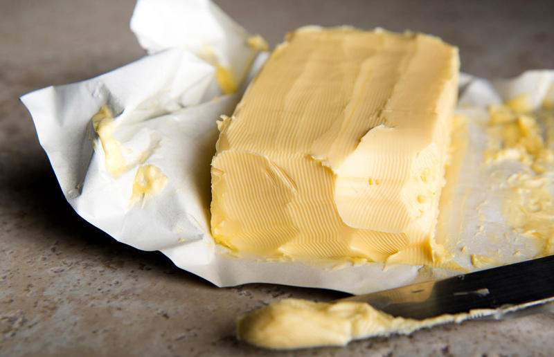 27. Replace saturated fat with monosaturated fat 29. Eat more unrefined carbs, 28. Cook from scratch, 27. Replace saturated fat with monosaturated fat, 26. Drink green tea, 25. Try a Mediterranean diet, 24. Be a healthy vegan, 23. Only eat fries once a week, 22. Enjoy healthy sweet treats, 21. Toast bread until golden brown, 20. Don't char your meat too much, 19. Cut down on the hot dogs, 18. Choose nitrate-free bacon, 17. Watch your dairy intake, 16. Go easy on the salt, 15. Drink more water, 14. Eat plant-based protein, 13. Try plant-based fats, 12. Enjoy periods of fasting, 11. Go big on leafy greens, 10. Make pulses your friends, 9. Spice up your life, 8. Embrace a Japanese diet, 7. Eat more fruit – especially blueberries, 6. Increase your fibre intake, 5. Go nuts, 4. PB&J sandwiches are good for you, 3. Only drink coffee in the morning, 2. Up the Omega-3s