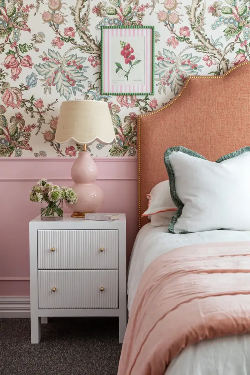 1. Lilly Allen’s New York boudoir, 2. Chic contemporary living room, 3. Stylist Alexandra Brownlow’s playful take on Christmas decorating, 4. A thoughtfully themed bedroom, 5. Pretty sitting room