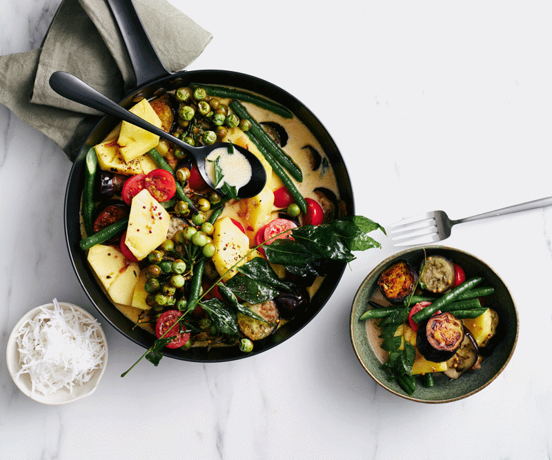 The best curry recipes to work your way through in 2025, Chiang Mai chicken curry , Beef and potato Massaman curry , Korean cauliflower curry , Palisa Anderson’s sour orange fish curry , Kerala-style prawn curry with cauliflower rice , Sri Lankan fish curry , Summer tomato curry with cauliflower rice , Dosas with coconut lentil curry , Roasted cauliflower curry with lime and coriander , Sunda’s fish curry with cucumber salad and coriander chutney , Palisa Anderson’s gaeng keow wan gai (Thai green chicken curry) , Avani’s lamb curry , Ohn no khao swè (Burmese curry chicken noodle soup) , O Tama Carey’s Sri Lankan crab curry , Moreton Bay bug curry with mango , Snapper curry with green beans and coriander , Eggplant and pineapple curry , Mussel curry with pineapple and potato rösti , Helly Raichura’s Mughlai lamb curry (kosha mangsho)