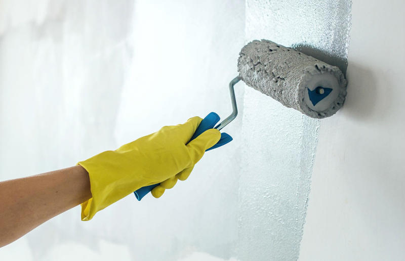 Add a fresh lick of paint Tricks of the property trade, Make sure your house has kerb appeal, Add a fresh lick of paint, Consider selling your home by auction, Get all your paperwork in order, Host an open house, Consider buyer motivation, Declutter everywhere, But don’t depersonalise, Add a large mirror, Clean until it sparkles, Don't go overboard on the kitchen, Dress the table, Flowers, flowers, flowers, Make sure the windows are in good condition, Eliminate big expenses, Clear the garage, Light a fire, Get rid of bad smells, Add homely scents, Curate your home carefully, Spruce up your garden, Freshen up soft furnishings, Create off-street parking, Consider getting a pet sitter, Be flexible, Start packing before you’ve sold, Put every space to use, Sell your area to buyers, Set a realistic asking price
