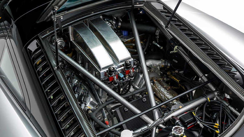 The Saleen S7 Was An American Mid-Engined Supercar Faster Than Ferrari , The S7 Had A Massive V8, 6-Speed Manual, And Mind-Blowing Speed , How Did It Compare Against Other Supercars Of Its Time? , Other Notable Saleen Products