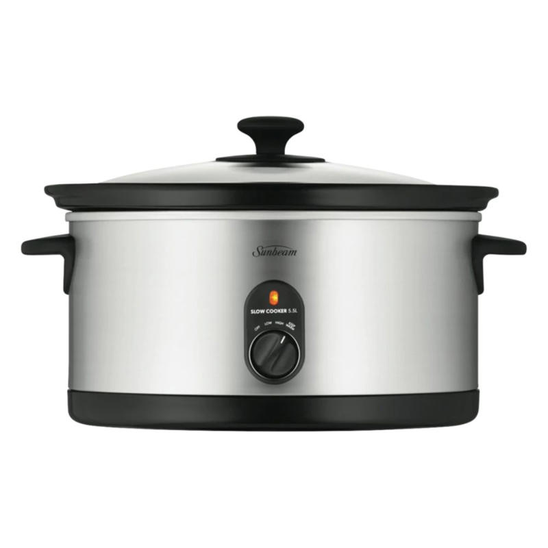 The best cuts for slow cooker beef recipes, You’ll need these…, Tips for slow cooking success, Slow cooker biryani , Slow cooker beef ragu , Slow cooker beef soup with chickpea & chorizo , Slow cooker massaman beef curry , Slow-cooker beef stroganoff , Slow cooker beef ramen with shiitake mushrooms , Slow-cooker beef cheeks in pedro ximénez , Beef and mushroom pies , Slow-cooker beer and thyme beef cheeks , Slow cooker five ingredient cottage pie , Beer and thyme beef cheeks , Slow-cooked Mexican beef chilli mole , Beef and vegetable soup , Coconut curried beef , Lasagne-style crock-pot , Beef casserole with cheesy herb dumplings , Coriander beef curry , Tuscan beef stew , What to serve with your slow cooker beef, More slow cooker inspiration, Even more slow cooker dinners