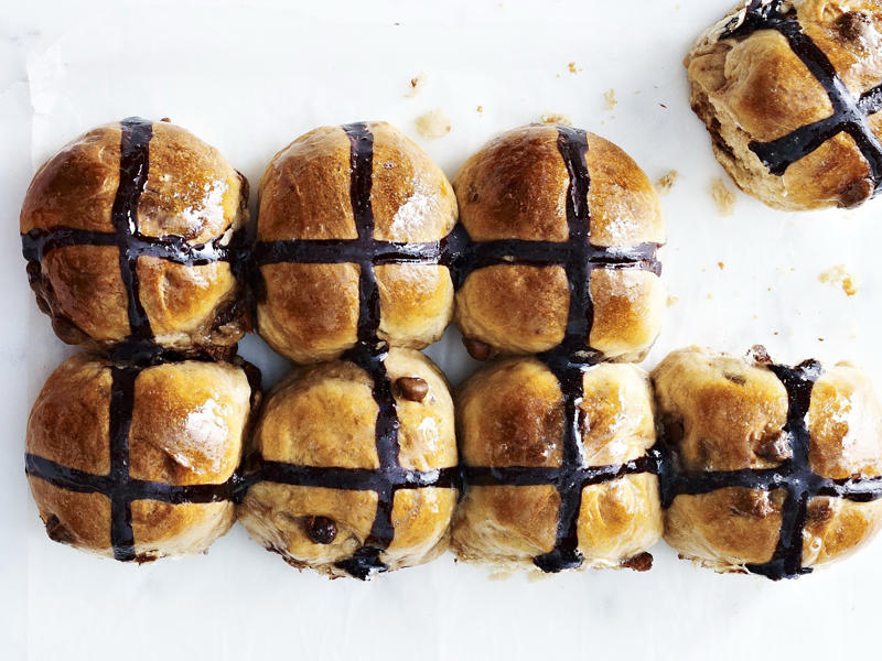The method and the judges, The criteria, The chocolate hot cross bun taste test, More hot cross bun taste tests, Make your own hot cross buns