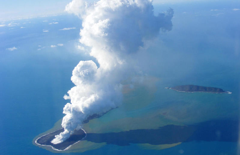 This volcano had the highest recorded plume Awe-inspiring breakthroughs, The tomb of a long-missing pharaoh was discovered, The UK's largest-ever dinosaur footprint site, A PhD student accidentally discovered a giant lost city, Scientists mapped a fly's brain for the first time, The hidden river that built the Pyramids, An elephant never forgets (their own name), Biodiverse 'islands' in the sky, 100 new species in the deep, Mysteries of the world's deepest blue hole, Virus discovered in the Mariana Trench, A terrifying new wasp species was discovered, Scientists found an ancient landscape beneath the East Antarctic Ice Sheet, Jupiter has the most moons of any planet in the solar system, New findings suggest humans might not have originated in Africa, Archaeologists may have found Europe’s oldest village, New giant spider species discovered, Scientists finally explained Namibia’s Fairy Circles, Nefertiti's mummified remains may have been unearthed, The last ever thylacine was found in a museum vault, There’s a river longer than the Thames under Antarctica, We discovered a rainbow fish that’s born female and turns male, New research sheds light on the world’s earliest animals, We found out more about the effects of the dinosaur-killing asteroid, We discovered Africa’s oldest known dinosaur, A new species of maned sloth was found, An early gibbon fossil fills an evolutionary gap, We found a fossil of an underwater dinosaur in Morocco, Dinosaur footprints were found after drought in Texas, The world’s largest water lily was discovered in the UK, We identified an active volcano on Venus, The 'Rosetta Stone of marine palaeontology' was discovered in Australia, This volcano had the highest recorded plume, A 30,000-year-old woolly mammoth was unearthed in Canada, Insects produce as much electricity as thunder clouds, The world’s largest seagrass forest was found – by sharks, NASA discovered a new 'super Earth' 10 times the size of our planet, The evolution of tree roots may have driven mass extinctions, We uncovered why Egyptians mummified their corpses, This meteorite may reveal where the Earth's water comes from, This mural was rediscovered in Peru, A sea dragon fossil was found in the UK