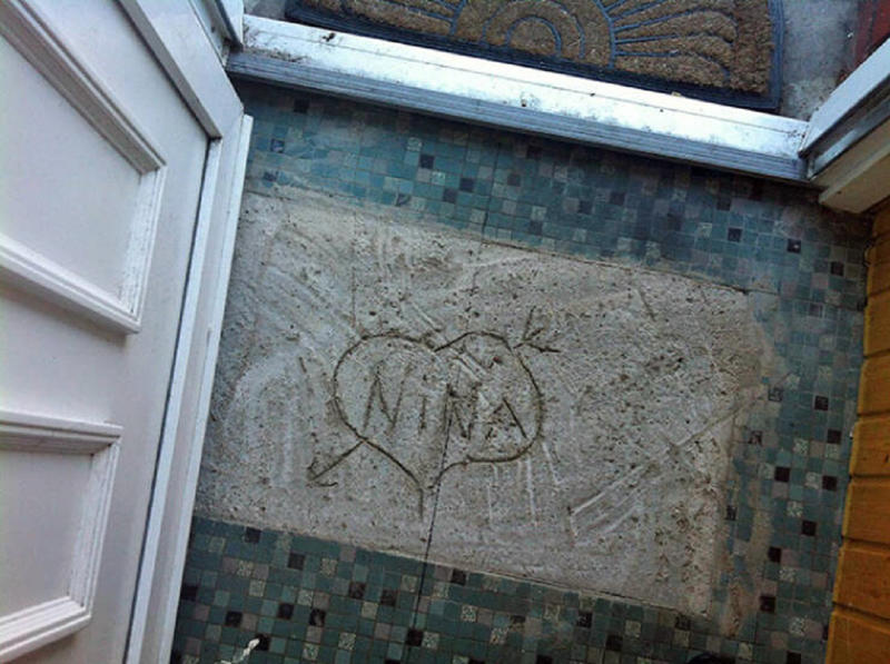 33 Cool Hidden Treasures People Discovered in Their Homes