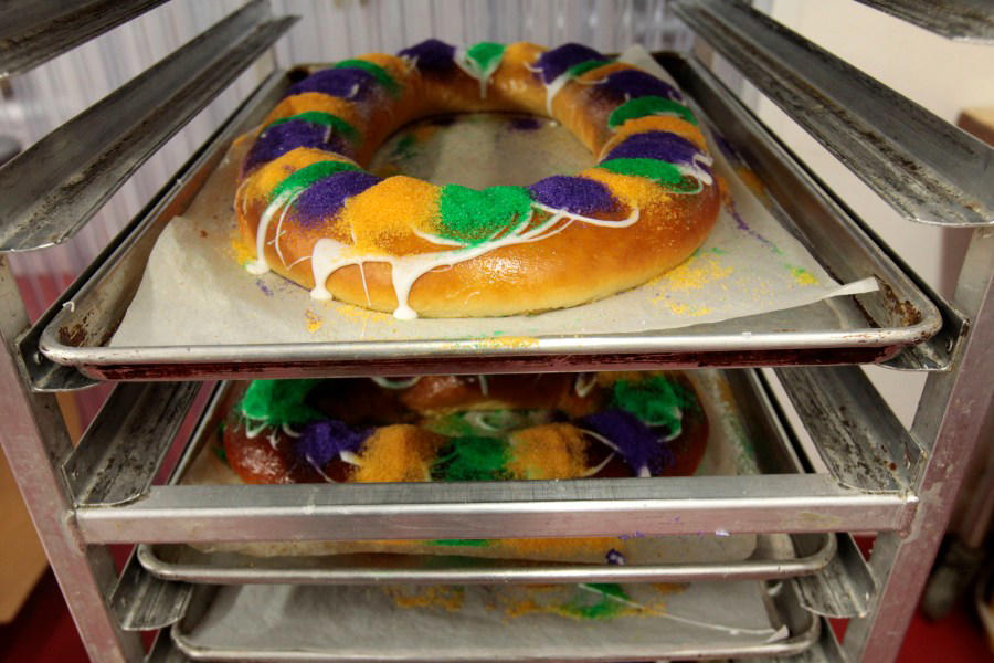 Mardi Gras in New Orleans, What is a king cake?, What is a pączki?, What are zeppole?, What is a fastnachtskrapfen?, Carnival in Latin America