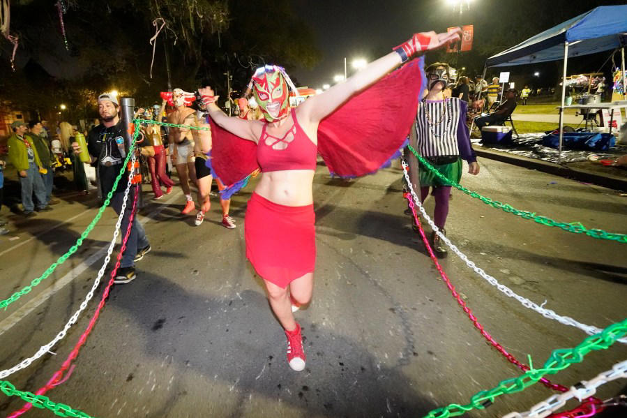 Mardi Gras in New Orleans, What is a king cake?, What is a pączki?, What are zeppole?, What is a fastnachtskrapfen?, Carnival in Latin America