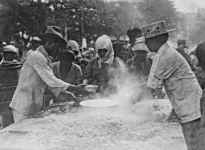 pictures from history - troop