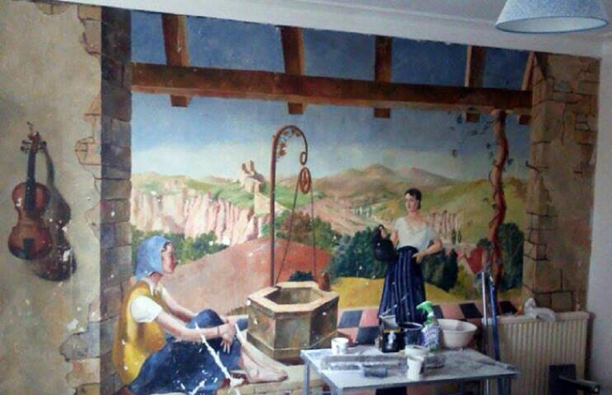 33 Cool Hidden Treasures People Discovered in Their Homes