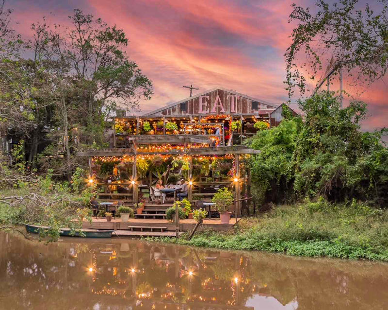 Antoine’s, Tupelo Honey, Galatoire’s, The Inn At Little Washington, Bern’s Steakhouse, Brennan’s, Southern Soul Barbeque, Commander’s Palace, Angus Barn, Chubby Fish, The Bright Star, Mary Mac’s, Mrs. Wilkes Dining Room, Dooky Chase’s, The Little Big Cup