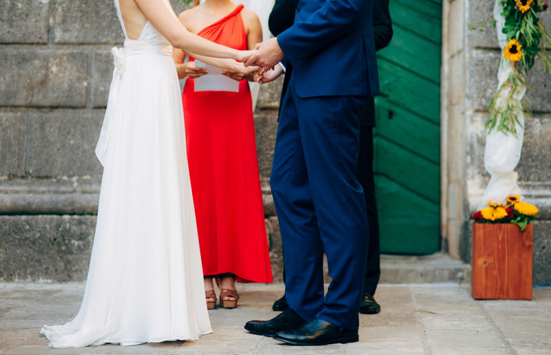 Answer: It’s pretty hard to get married when you’re dead! How long did the Hundred Years’ War last?, Answer: We’ve tricked you right off the bat!, Some months have 31 days, while others have 30. How many have 28?, Answer: You probably answered only one…, Say the word “silk” five times…, Answer: They drink water, silly, not milk!, What colour is the black box on a commercial airliner?, Answer: The black box is always a bright colour., How many birthdays does a 30-year-old have?, Answer: Only one!, If a yellow house is made of yellow walls…, Answer: Did you answer “red walls”?, In Texas, can you marry your widow’s sister?, Answer: It’s pretty hard to get married when you’re dead!, Answer: In third, of course—because you took their place., What is a camel-hair brush made of?, Answer: Hair from squirrel, cow, goat, and sometimes horse., Think of a country that starts with that letter., Now look at the palm of your left hand., Of course they don’t!