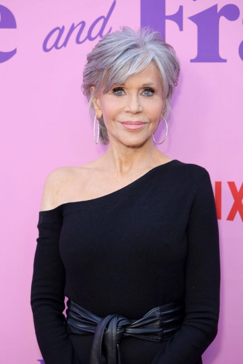 Long Loose Waves with a Soft Side Part, Long Layers with Face-Framing Pieces, High Pony with Face-Framing Pieces, Sleek Bob with Side Bangs, Flipped-Out Lob, Chic Bob with a Center Part, Mid Length with Middle Part, Tousled Bob with Side Bangs, Extra Long Length, Long Blowout , Face-Framing Lob, Tousled Pixie, Soft Side Bangs , Blunt Bangs, Short and Swept Out, Long with Soft Fringe , Sleek Bob, Graduated Bob, Modern Shag, Rounded Bob, Medium-Length Blowout, Long and Tucked Back, Shoulder-Length Waves, Glam Waves , Blunt Bob , Sideswept Pixie , Curly Bob , Natural Curls , Long Layers 
