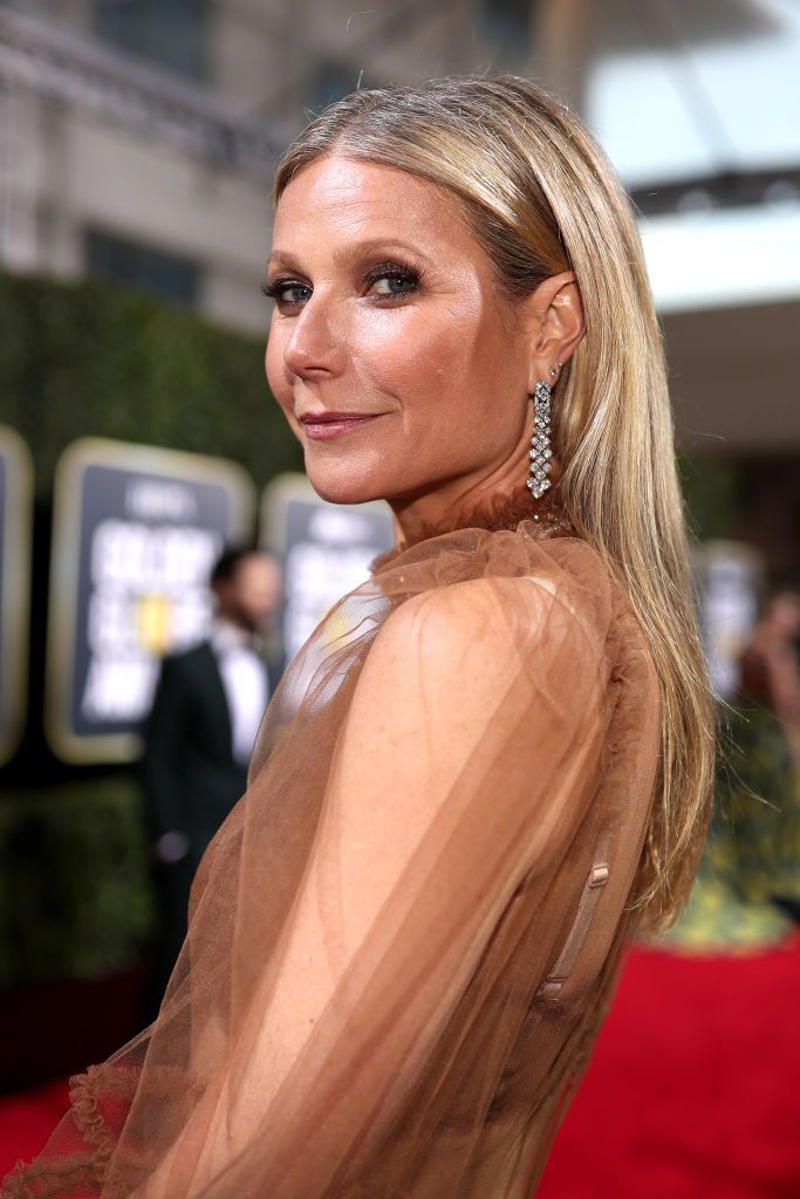 Long Loose Waves with a Soft Side Part, Long Layers with Face-Framing Pieces, High Pony with Face-Framing Pieces, Sleek Bob with Side Bangs, Flipped-Out Lob, Chic Bob with a Center Part, Mid Length with Middle Part, Tousled Bob with Side Bangs, Extra Long Length, Long Blowout , Face-Framing Lob, Tousled Pixie, Soft Side Bangs , Blunt Bangs, Short and Swept Out, Long with Soft Fringe , Sleek Bob, Graduated Bob, Modern Shag, Rounded Bob, Medium-Length Blowout, Long and Tucked Back, Shoulder-Length Waves, Glam Waves , Blunt Bob , Sideswept Pixie , Curly Bob , Natural Curls , Long Layers 