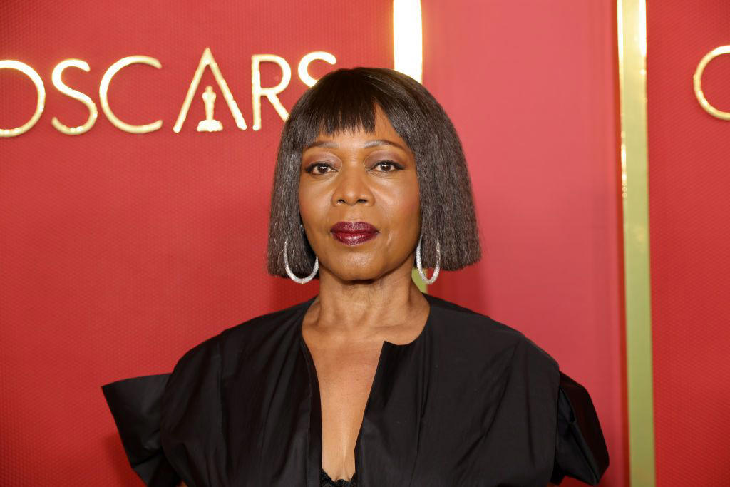 Long Loose Waves with a Soft Side Part, Long Layers with Face-Framing Pieces, High Pony with Face-Framing Pieces, Sleek Bob with Side Bangs, Flipped-Out Lob, Chic Bob with a Center Part, Mid Length with Middle Part, Tousled Bob with Side Bangs, Extra Long Length, Long Blowout , Face-Framing Lob, Tousled Pixie, Soft Side Bangs , Blunt Bangs, Short and Swept Out, Long with Soft Fringe , Sleek Bob, Graduated Bob, Modern Shag, Rounded Bob, Medium-Length Blowout, Long and Tucked Back, Shoulder-Length Waves, Glam Waves , Blunt Bob , Sideswept Pixie , Curly Bob , Natural Curls , Long Layers 