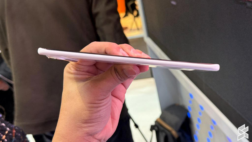 A 5,160mAh battery in a 5.95mm body!, Battery Life: Tecno Outlasts the Competition, Even with a massive battery, it’s the lightest, Rest of the Specs, Tecno, please bring the Spark Slim to Malaysia