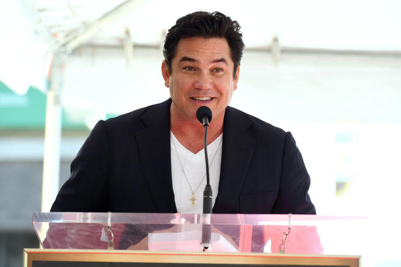 Brad Pitt, Brad Pitt and Angelina Jolie, Jennifer Lawrence, Miranda Lambert, Eva Longoria, Clint Eastwood, Johnny Depp, Amber Heard, Chris Pratt, Robert DeNiro, Marc Anthony, Tom Selleck, Vince Vaughn, Whoopi Goldberg, Bruce Willis, Demi Moore, Ashton Kutcher and Demi Moore, Rumer Willis, Jeremy Renner, James Earl Jones, Robert Downey Jr., Joe Perry, Dean Cain, Eliza Dushku, Gary Sinise, Chuck Norris, David Spade, James Hetfield, Dolly Parton, Ted Nugent, Karl Malone, Donald Trump, Samuel L. Jackson, Ben Affleck, Bill Maher, Charles Barkley, Adam Baldwin, Howard Stern, Eric Clapton, Kurt Russell, Alton Brown, Jesse James, Dan Bilzerian