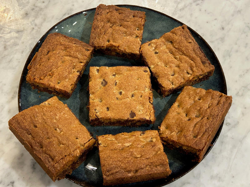 I allowed the pan to cool completely before cutting my blondies into squares. In eighth place is Ina Garten's tiramisu., Garten's tiramisu features Italian ladyfingers, mascarpone cheese, and dark rum., Garten's apple spice cake features Granny Smith apples, rum, raisins, and pecans., In sixth place is Garten's chocolate cake with mocha frosting., Garten's cake features Kahlúa, instant espresso powder, and bittersweet chocolate., Garten's blueberry-ricotta breakfast cake features ricotta, lemon, and sour cream., There's a ton of chocolate in Garten's outrageous brownies., Rounding out the top three are Garten's chocolate chunk blondies., Beatty's Chocolate Cake features freshly brewed coffee, cocoa powder, and semisweet chocolate.