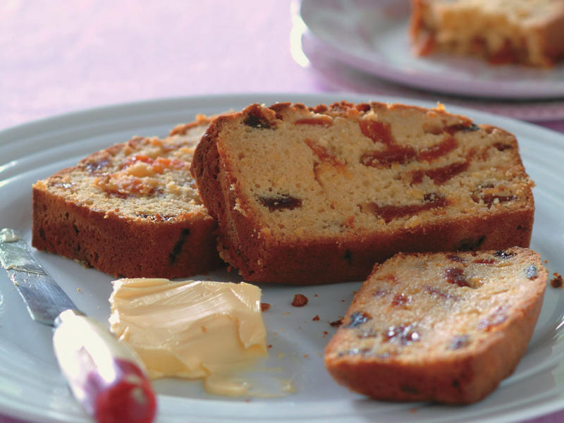          Triple-ginger loaf      ,          Lemon blueberry loaf cake with mascarpone icing      ,          Boiled pineapple fruit loaf      ,          Walnut, coffee and pear loaf      ,          Fruit and nut loaf      ,          Coffee and date loaf      ,          Date, carrot and honey loaf      ,          Pumpkin bread with lemon icing      ,          Brown butter loaf cake      ,          Gluten-free banana and date loaf      ,          Simple apple loaf cake      ,          Zucchini and walnut loaf      ,          Banana and raspberry loaf      ,          Banana date loaf      ,          Date and apricot loaf      ,          Flourless almond, plum and orange blossom loaf      ,          Banana caramel loaf      ,          Banana bread with passionfruit icing      ,          Coffee walnut loaf      ,          Passionfruit teacake      ,          Orange and fennel seed pound cake      ,          Raspberry and coconut loaf      ,          Tamarillo loaf cake      ,          Buttery almond and cranberry loaves      ,          Walnut sultana loaf      ,          Apple custard cake      ,          Madeira cake      ,          Coconut banana bread      ,          Blueberry yoghurt loaf      ,          Wholemeal date loaf      ,          Spiced pumpkin bread      ,          Lemon and currant loaf      ,          Spicy banana fruit loaf      ,          Cheese and bacon loaf      ,          Apple and apricot loaf      , Recipe tips &amp; tricks: lining a loaf pan, Choosing the right electric mixer, More beautiful cakes for morning tea
