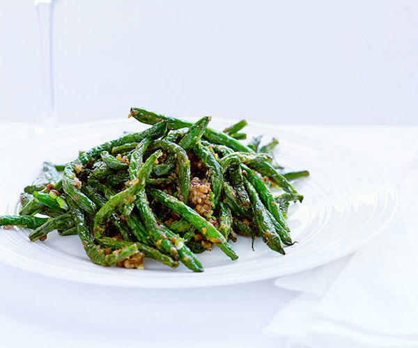 Best pork mince recipes for easy dinners in 2025,          Big pork and prosciutto meatballs with polenta      ,          Pork, scallop and sticky rice siu mai      ,          Tipo 00’s rigatoni ragù Bolognese      ,          Crisp pork and ginger gyozas with sesame rayu      ,          Pork and ginger meatballs with choy sum      ,          Spaghetti con polpette (Spaghetti with meatballs)      ,          Louis Tikaram’s stir-fried snake beans with pork      ,          Pork pad kra pao with fried egg      ,          Baked pork and veal meatball sub      ,          Spicy Sichuan-style soup with pork, lettuce and soft tofu      ,          Polpetti with roasted tomato sauce and pappardelle      ,          Pork and fennel polpette      ,          Sang choi bau with pork and shiitake      ,          Minced pork tossed noodles (Zhajiang mian)      ,          Wonton soup with Sichuan red oil and black vinegar chilli sauce      ,          Pork and fennel meatball strozzapreti with braised chicory and chilli      