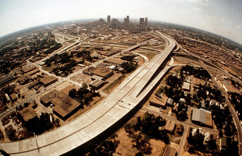 Texas: Dallas freeway (1970) Life in the 1970s in every state, Alabama: Alabama Theatre, Birmingham (1972), Alaska: Fishing on Nonvianuk Lake (1973), Arizona: Route 66, Winslow (1979), Arkansas: Testing for pollution in Fort Smith (1973), California: The streets of San Francisco (c.1970), Colorado: Galena Street, Aspen (1974), Connecticut: Collin’s Diner, Canaan (1976), Delaware: Old State House, Dover (1970), Florida: Disney’s Magic Kingdom (1970), Georgia: Farmer ploughing field in Helen (1970), Hawaii: The Brady Bunch in ‘Hawaii Bound’ (1972), Idaho: Camping on Lake Stanley (c.1970s), Illinois: Roller Disco fashion show, Chicago (1979), Indiana: Indianapolis 500 (1973), Iowa: Sergeant John F. Baker Jr. Bridge, Davenport (1972), Kansas: Grain elevator, White Cloud (1974), Kentucky: Miners’ homes, Brookside (1974), Louisiana: Bourbon Street, New Orleans (1976), Maine: Fishing in Cape Elizabeth (1971), Maryland: School excursion to Baltimore harbor (1973), Massachusetts: Haymarket Square, Boston (1973), Michigan: Annual smelt run, Tawas City (1973), Minnesota: SkyRise Terrace, St Paul (1971), Mississippi: Hurricane Camille Gift Shop, Gulfport (1979), Missouri: Tourist information booth, Lake of the Ozarks, Montana: East Glacier Park train station (1974), Nebraska: Sioux tribal dance, North Platte (1970), Nevada: Fremont Street, Las Vegas (c.1970), New Hampshire: Waterville Valley (1972), New Jersey: Seaside Heights boardwalk (1978), New Mexico: Mesa viewpoint (c.1970s), New York: Sightseeing cruise, New York City (c.1970s), North Carolina: Prom queen parade, Huntersville (c.1970s), North Dakota: Arriving at Fargo station (c.1972), Ohio: Aerial view of Toledo (c.1970s), Oklahoma: Oral Roberts University, Tulsa (c.1977), Oregon: Union Station, Portland (1974), Pennsylvania: Street parade, Philadelphia (1976), Rhode Island: Giant milk can, Lincoln (1978), South Carolina: Jungle Golf, Myrtle Beach (1979), South Dakota: Reptile Gardens Wild Animal Park (1975), Tennessee: Interstate 24 near Nashville (1972), Texas: Dallas freeway (1970), Utah: Dead Horse Point, Canyonlands (1972), Vermont: Farm shop (1975), Virginia: Tysons Corner Mall, Tysons Corner (1976), Washington: Seattle skyline (1973), West Virginia: Laundromat, Cedar Grove (1973), Wisconsin: Lake Mendota (1979)