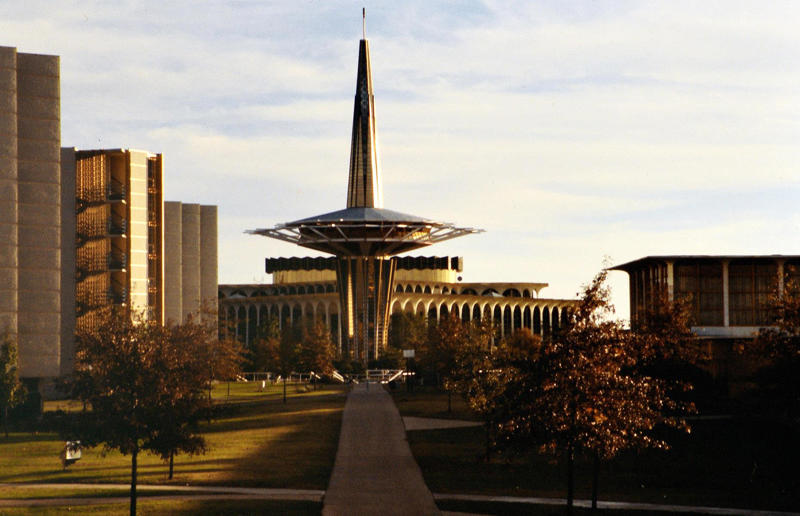 Oklahoma: Oral Roberts University, Tulsa (c.1977) Life in the 1970s in every state, Alabama: Alabama Theatre, Birmingham (1972), Alaska: Fishing on Nonvianuk Lake (1973), Arizona: Route 66, Winslow (1979), Arkansas: Testing for pollution in Fort Smith (1973), California: The streets of San Francisco (c.1970), Colorado: Galena Street, Aspen (1974), Connecticut: Collin’s Diner, Canaan (1976), Delaware: Old State House, Dover (1970), Florida: Disney’s Magic Kingdom (1970), Georgia: Farmer ploughing field in Helen (1970), Hawaii: The Brady Bunch in ‘Hawaii Bound’ (1972), Idaho: Camping on Lake Stanley (c.1970s), Illinois: Roller Disco fashion show, Chicago (1979), Indiana: Indianapolis 500 (1973), Iowa: Sergeant John F. Baker Jr. Bridge, Davenport (1972), Kansas: Grain elevator, White Cloud (1974), Kentucky: Miners’ homes, Brookside (1974), Louisiana: Bourbon Street, New Orleans (1976), Maine: Fishing in Cape Elizabeth (1971), Maryland: School excursion to Baltimore harbor (1973), Massachusetts: Haymarket Square, Boston (1973), Michigan: Annual smelt run, Tawas City (1973), Minnesota: SkyRise Terrace, St Paul (1971), Mississippi: Hurricane Camille Gift Shop, Gulfport (1979), Missouri: Tourist information booth, Lake of the Ozarks, Montana: East Glacier Park train station (1974), Nebraska: Sioux tribal dance, North Platte (1970), Nevada: Fremont Street, Las Vegas (c.1970), New Hampshire: Waterville Valley (1972), New Jersey: Seaside Heights boardwalk (1978), New Mexico: Mesa viewpoint (c.1970s), New York: Sightseeing cruise, New York City (c.1970s), North Carolina: Prom queen parade, Huntersville (c.1970s), North Dakota: Arriving at Fargo station (c.1972), Ohio: Aerial view of Toledo (c.1970s), Oklahoma: Oral Roberts University, Tulsa (c.1977), Oregon: Union Station, Portland (1974), Pennsylvania: Street parade, Philadelphia (1976), Rhode Island: Giant milk can, Lincoln (1978), South Carolina: Jungle Golf, Myrtle Beach (1979), South Dakota: Reptile Gardens Wild Animal Park (1975), Tennessee: Interstate 24 near Nashville (1972), Texas: Dallas freeway (1970), Utah: Dead Horse Point, Canyonlands (1972), Vermont: Farm shop (1975), Virginia: Tysons Corner Mall, Tysons Corner (1976), Washington: Seattle skyline (1973), West Virginia: Laundromat, Cedar Grove (1973), Wisconsin: Lake Mendota (1979)