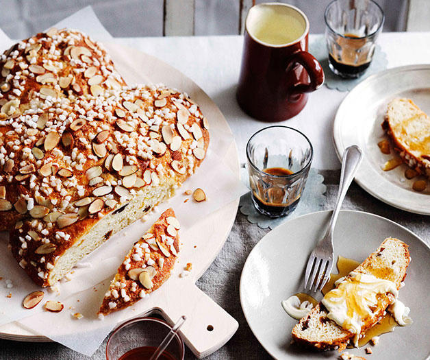 The best Easter desserts to make in 2026,          Flour and Stone’s Italian Easter tart      ,          Dan Pepperell’s hot cross cannoli      ,          Cuddura Cull’ova (Sicilian Easter biscuits)      ,          How to make tsoureki (Easter bread)      ,          Cassata      ,          Sweet cinnamon buns      ,          Chocolate and hazelnut babka      