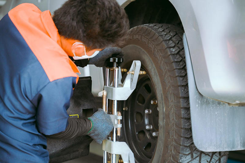 Keep Your Car Aligned Avoid Additives, Carry Less Stuff, Avoid Heavy Traffic, Remove Accessories, Use an Air Dam, Choose the Right Fuel Grade, Buy Efficient Tires, Keep Your Car Aligned, Keep an Eye on Warning Lights