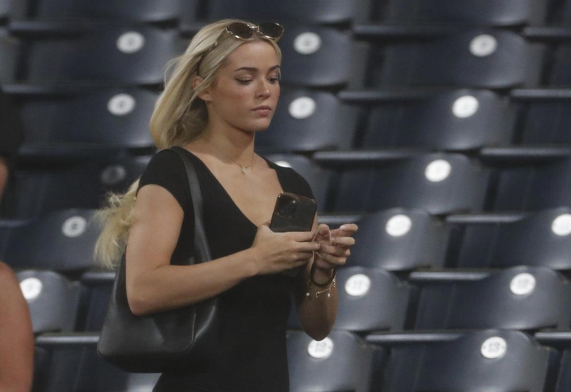 1. She Had the Followers, 2. She Moved Fast, 3. She’s an Athlete and an Influencer, 4. The Media Loved Her, 5. She Got Smart Representation, 6. She Changed the Game