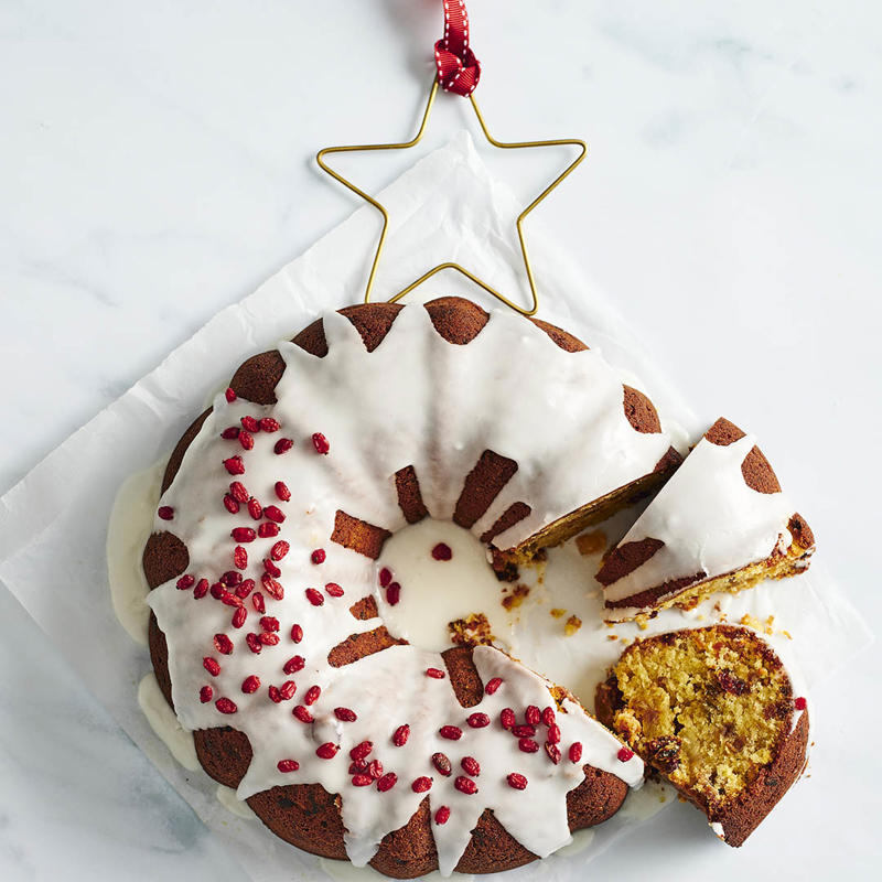 Test Kitchen tips for baking gluten free cakes, You’ll need these…, Gluten free cake recipes,          Gluten-free mandarin, polenta and macadamia cake      ,          Julie Goodwin’s gluten free banana cake      ,          Gluten-free chocolate hazelnut cake      ,          Gluten-free chocolate cake      ,          Watermelon cake      ,          Little gluten free chocolate cakes      ,          Pure apple cake with golden syrup custard      ,          Flourless orange &amp; white chocolate cake      ,          Chocolate cake with sour cherry ganache      ,          Cardamom and lemon cake with vanilla labne and lemon syrup      ,          Lemon and zucchini polenta cake      ,          Dark and dreamy chocolate cake      ,          Gluten-free New York cheesecake      ,          Ricotta, polenta and blueberry cake      ,          Gluten-free lamingtons      ,          Flourless chocolate roulade      ,          Flourless chocolate, prune &amp; hazelnut cake      ,          Polenta and ricotta cake with rosemary lemon syrup      ,          Flourless almond, peach and orange blossom loaves      ,          Gluten free rosewater chocolate cake      ,          Raw choc-peanut cake      ,          Lemontons      ,          Spiced apple cupcakes      ,          Earl grey and chocolate cheesecake      ,          Orange buttermilk syrup cake      ,          Sicilian almond, apple and ricotta cake with pecans      ,          Flourless hazelnut chocolate cake      ,          Gluten-free blueberry cake      ,          Gluten-free glace fruit cakes      ,          Gluten-free orange syrup cake      ,          Flourless fig, pecan and maple cake      ,          Upside-down mandarin polenta yoghurt cake      ,          Chocolate orange mousse cake      ,          Plum and lemon polenta cake      , How to make gluten free cupcakes, Savoury gluten free recipes, More gluten-free recipes