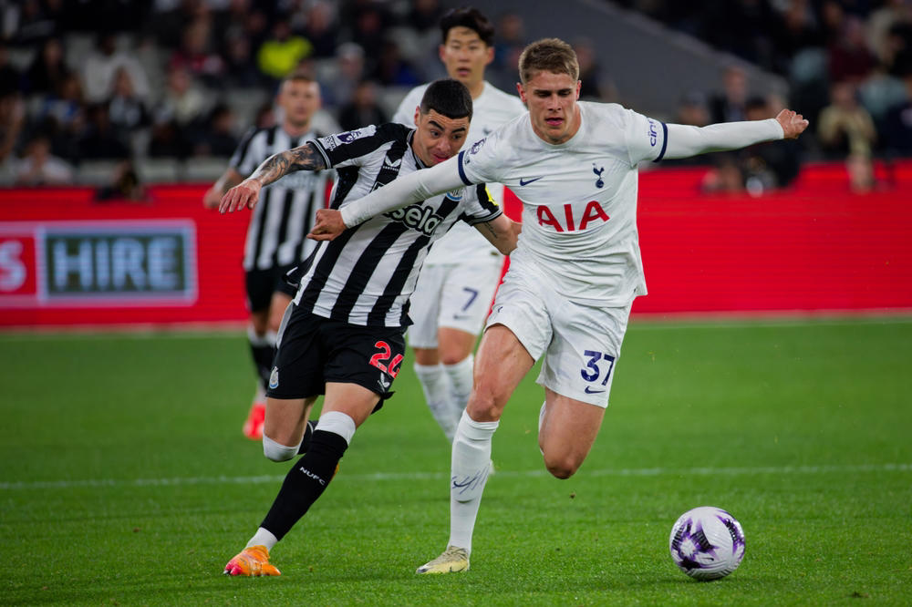 40. Micky van de Ven 15. Sven Botman – Newcastle United, 14. Joachim Andersen – Fulham, 12. Cristian Romero – Tottenham Hotspur, 11. Marc Guehi – Crystal Palace, 10. Manuel Akanji – Manchester City, 8. Jan Paul van Hecke – Brighton & Hove Albion, 7. Micky van de Ven – Tottenham Hotspur, 6. Rúben Dias – Manchester City, 4. Ibrahima Konaté – Liverpool, 3. Gabriel – Arsenal, 2. William Saliba – Arsenal