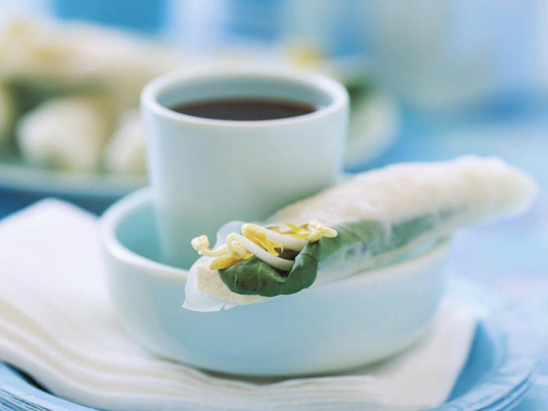 How to make rice paper rolls, Create your own fillings, How long do rice paper rolls last?, Are rice paper rolls gluten free?,          Ginger and chilli chicken rice paper rolls      ,          Chicken and mango rice paper rolls      ,          Rice paper omelette rolls      ,          Prawn rice paper rolls      ,          Beef rice paper rolls      ,          Loaded Thai rice paper rolls      ,          Fried rice paper rolls      ,          Roast duck rice paper rolls      ,          Fresh rice paper rolls with prawns and dipping sauce      ,          Tofu and bok choy rice paper rolls      ,          Ginger and chilli chicken rice paper rolls      ,          Crab rice paper rolls      ,          Lemongrass and beef rice paper rolls      ,          Barbecued pork rice paper rolls      ,          Vietnamese rice-paper rolls      ,          Teriyaki beef rice paper rolls      ,          Vegetable rice paper rolls with chilli dipping sauce      , More healthy, low fat recipes