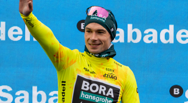 Journalist Confirms: Roglič’s Future is Settled 15. Alejandro Valverde, 14. Vincenzo Nibali, 12. Primož Roglič, 11. Romain Bardet, 10. Alberto Contador, 8. Geraint Thomas, 7. Julian Alaphilippe, 6. Wout van Aert, 4. Mark Cavendish, 3. Jonas Vingegaard, 2. Chris Froome