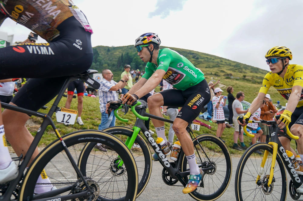 Wout van Aert – $3.85 million 15. Alejandro Valverde, 14. Vincenzo Nibali, 12. Primož Roglič, 11. Romain Bardet, 10. Alberto Contador, 8. Geraint Thomas, 7. Julian Alaphilippe, 6. Wout van Aert, 4. Mark Cavendish, 3. Jonas Vingegaard, 2. Chris Froome