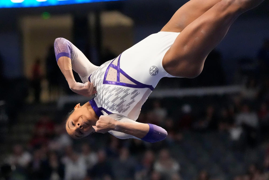 LSU gymnastics repeat as 2025 SEC champs — See photos