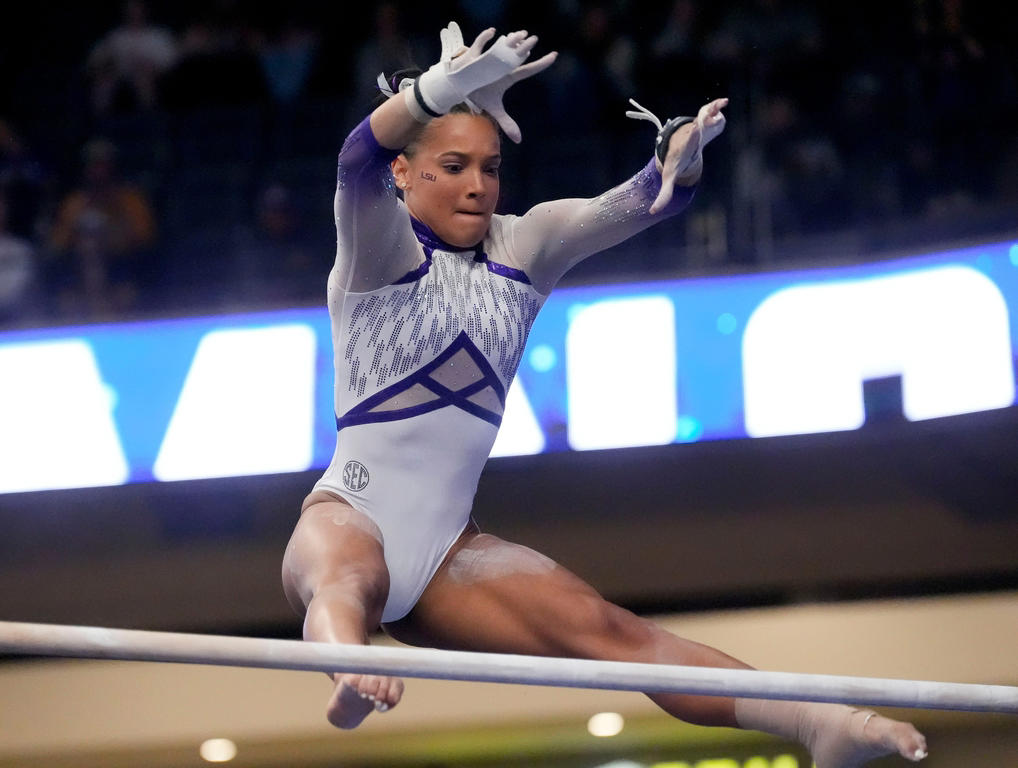 LSU gymnastics repeat as 2025 SEC champs — See photos