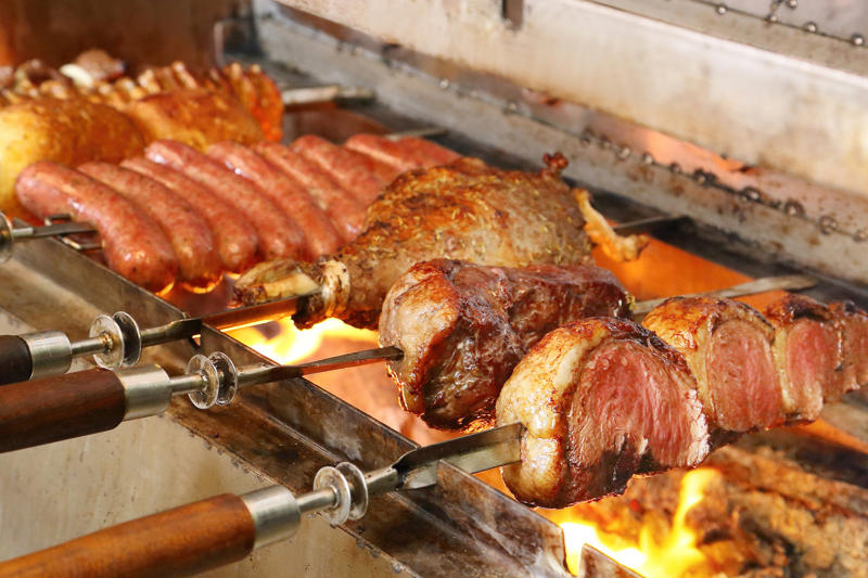 Churrasco Fish and chips, Pasta carbonara, Churrasco, Spring rolls, Shakshouka, Tandoori chicken