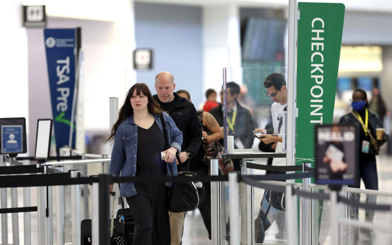 Assume you'll be pulled aside Travelers turned away, Device review, Temporary visa holders and permanent residents, Avoid international travel, Travel advisories issued, Executive orders, Previous advisories due to gun violence, New travel warnings, Permanent residents and ESTA holders, CBP searching devices, Potential consequences for opting out, Official data, French scientist denied entry, Text messages critical of Trump, US citizens, Making device searches more challenging, Assume you'll be pulled aside, Decide what you'll do beforehand, Unlock the device yourself, Tools to unlock your device, Strong password, Turn off biometric unlocks, Property receipt, Manual or forensic tools, Wiping your phone, Burner phones or traveling with no phone, Securely delete your data, Deleting apps, Encrypt data, Strong password and biometric unlocks off