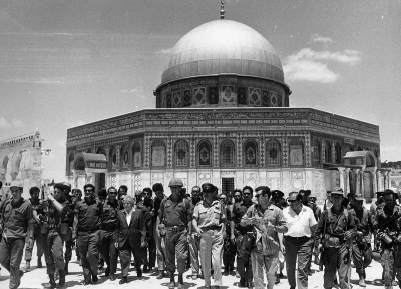 A short but decisive conflict The Balfour Declaration of 1917, Read without prejudice, First Zionist Congress, Mandate for Palestine, Jewish settlements, The Arab Revolt, Demonstrating dissatisfaction, Resolution 181, First Arab-Israeli War, Zionist ambition, A divided territory, The Six-Day War, A short but decisive conflict, The peace deal that died, Second Intifada, Israel–Hamas war