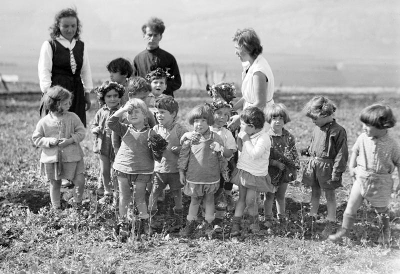 Jewish settlements The Balfour Declaration of 1917, Read without prejudice, First Zionist Congress, Mandate for Palestine, Jewish settlements, The Arab Revolt, Demonstrating dissatisfaction, Resolution 181, First Arab-Israeli War, Zionist ambition, A divided territory, The Six-Day War, A short but decisive conflict, The peace deal that died, Second Intifada, Israel–Hamas war
