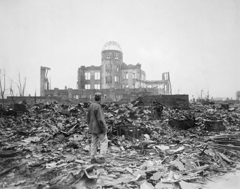 1945