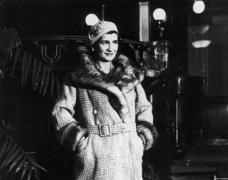Unthinking, Irreplaceable, Two purposes, Champagne, Failure is inevitable, Remember the woman, I am fashion, Two things, Suffering, Finish what we started, Simplicity, More to it